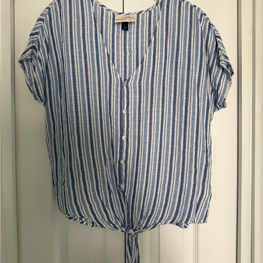 Universal Thread Blue and White Short Sleeve Tie Front Blouse